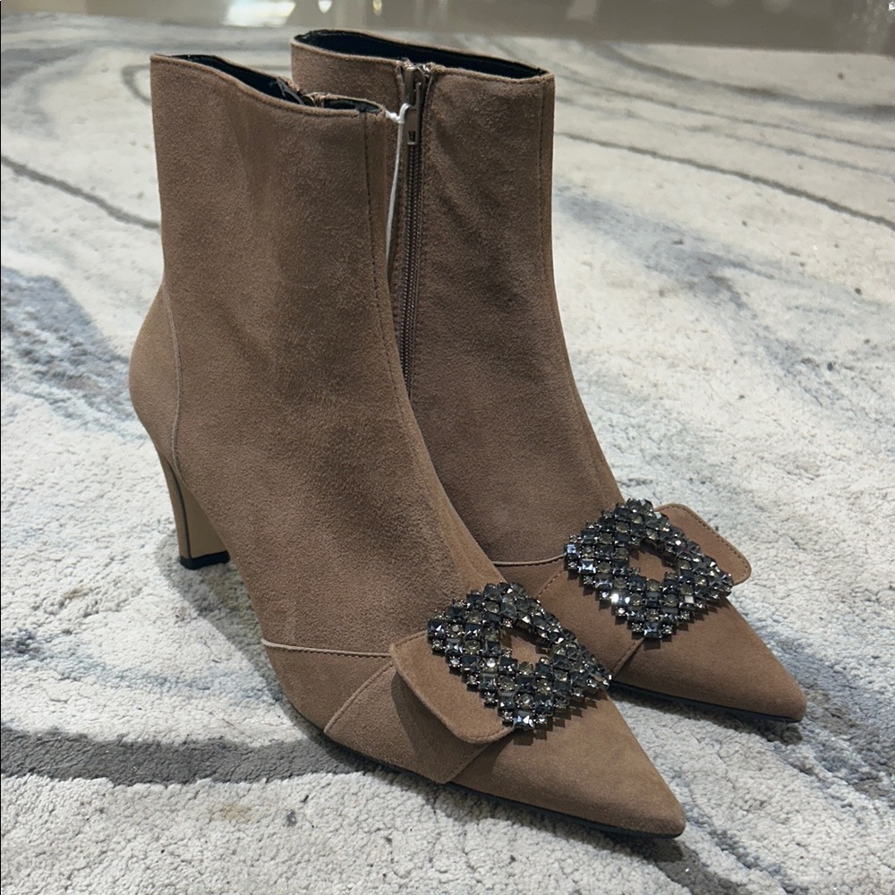 Marian Elegant Brown Heeled Boots with Embellished Buckle